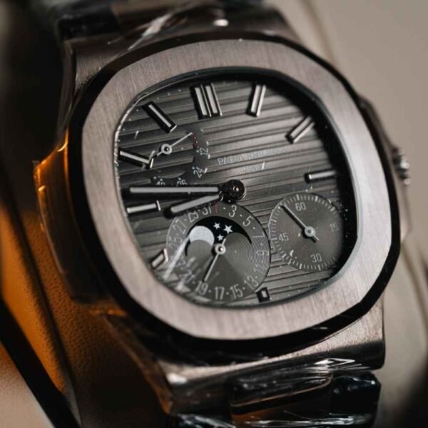 Patek-Philippe-Nautilus